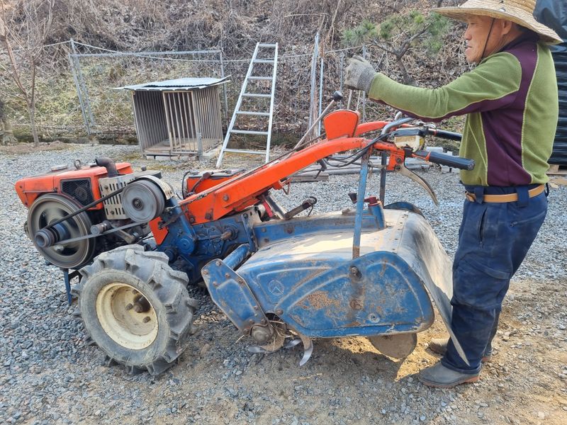 송경섭님의 장터 판매 상품 [경운기  키시동  화성시  판매완료] 첨부 사진