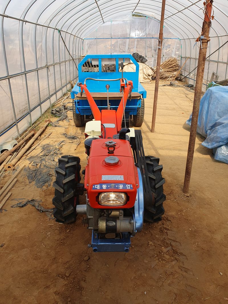김민준님의 장터 판매 상품 [대동10마력경운기 직접분사식 키시동경운기판매합니다  오늘오신분한태는DC을 좀해드리겠습니다] 첨부 사진