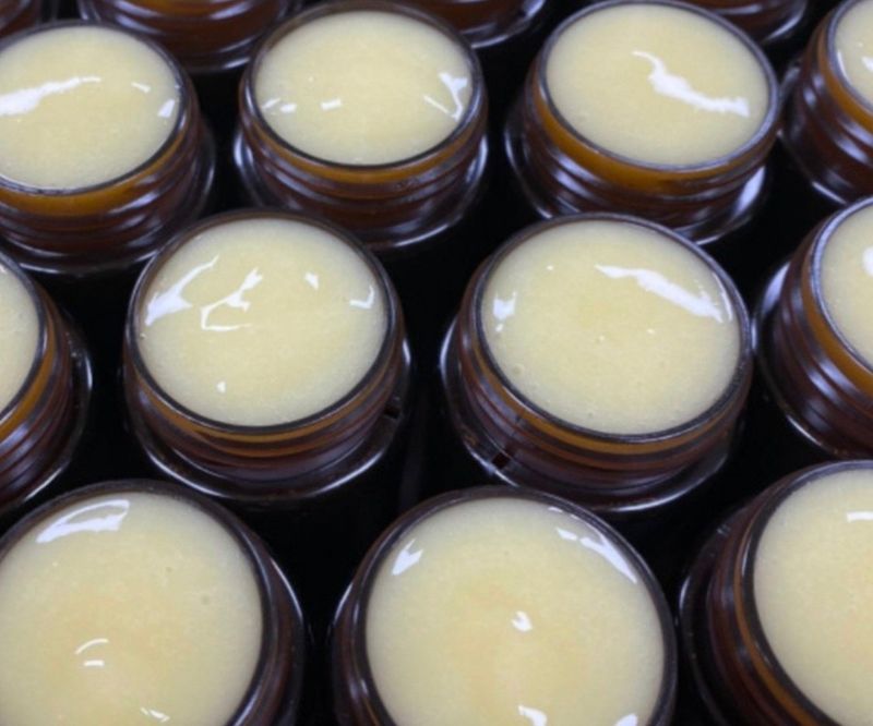 벌꿀*직접생산농장님의 장터 판매 상품 [숙성순수자연벌꿀 2.4kg 아카시아꿀.잡화꿀.밤꿀.로얄제리] 첨부 사진