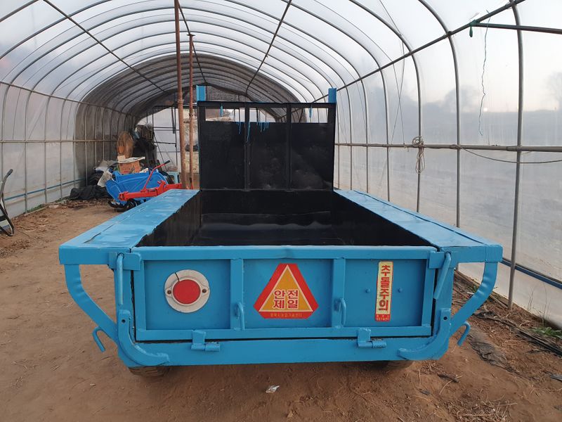 김민준님의 장터 판매 상품 [대동8마력 키시동경운기 판매합니다 판매완료했습니다] 첨부 사진