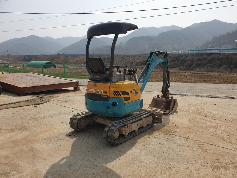 중고굴삭기 김동윤님의 장터 판매 상품 [중고미니굴삭기 구보다U17 저가동] 첨부 사진