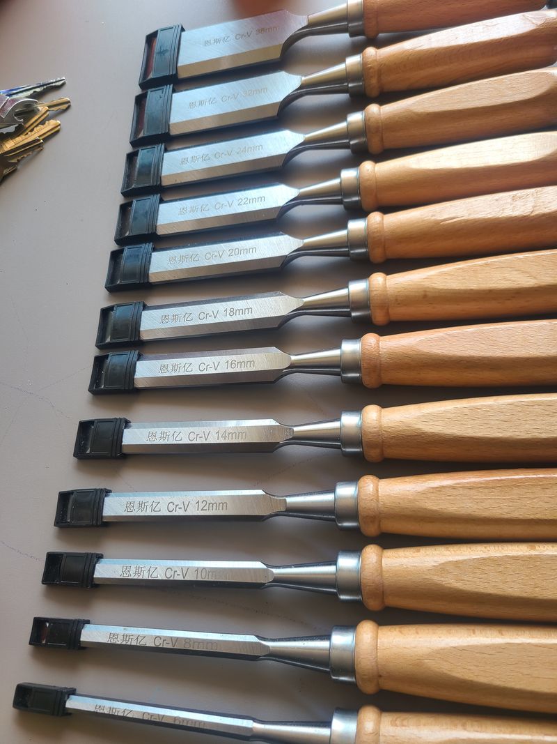 봉주르님의 장터 판매 상품 [전문가용 목공끌 12개세트 팝니다 ] 첨부 사진