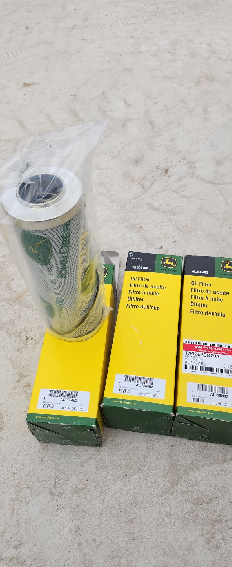 한준아빠님의 장터 판매 상품 [존디어 기어오일,엔진오일(판매완료)] 첨부 사진