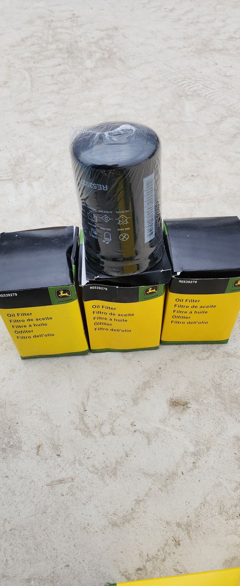 한준아빠님의 장터 판매 상품 [존디어 기어오일,엔진오일(판매완료)] 첨부 사진