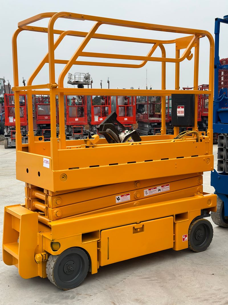 제우스렌탈 정용민님의 장터 판매 상품 [OPTIMUM8 작업8m의 바퀴장비 ] 첨부 사진