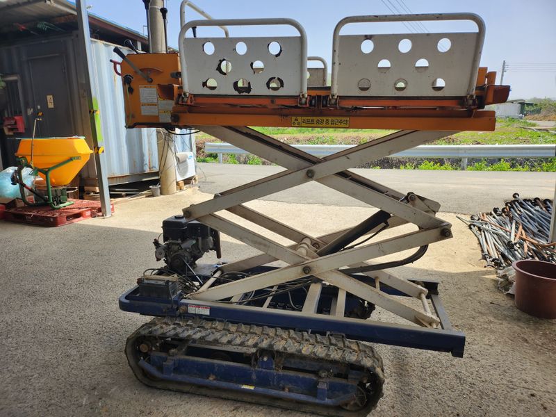 임춘식님의 장터 판매 상품 [엔진형 고소작업차] 첨부 사진