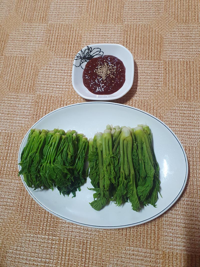 장터 상품 [ 엄나무순] 썸네일