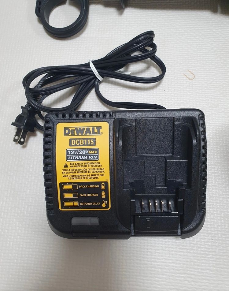 알 수 없음님의 장터 판매 상품 [디월트 전동드릴 해머드릴 임팩드릴] 첨부 사진