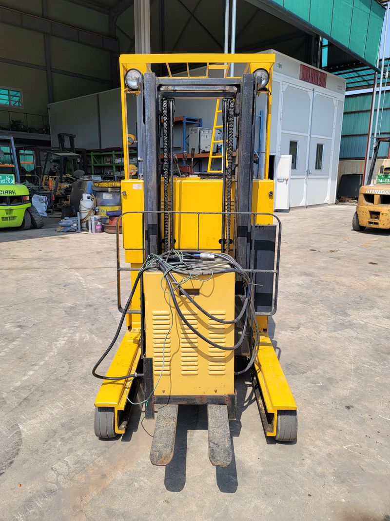 박진성님의 장터 판매 상품 [입식 지게차 1.2톤] 첨부 사진