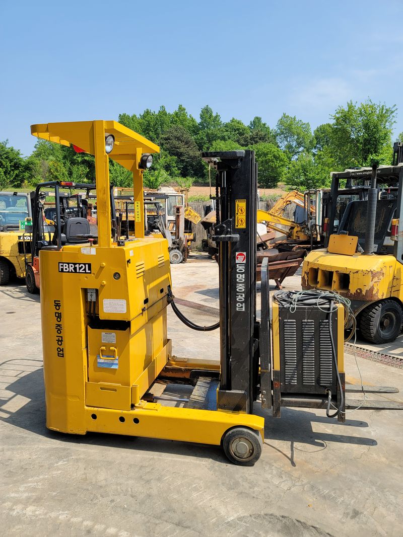 박진성님의 장터 판매 상품 [입식 지게차 1.2톤] 첨부 사진