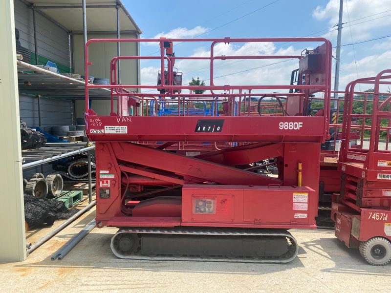 제우스렌탈 정용민님의 장터 판매 상품 [하부가 높은 고소작업대 궤도모델 KC60] 첨부 사진