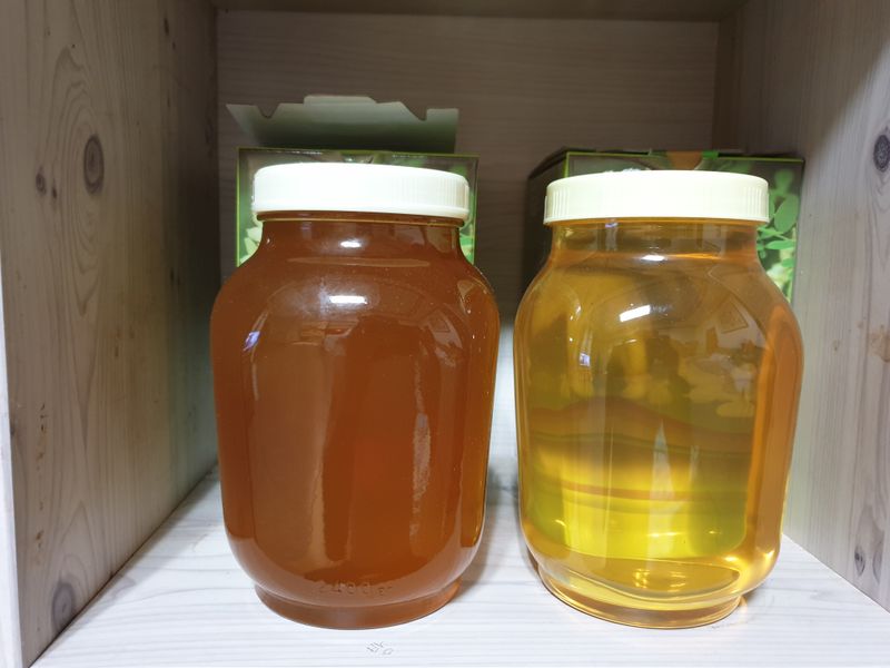 김대석님의 장터 판매 상품 [꿀아카시아 .잡화  2.4 병] 첨부 사진