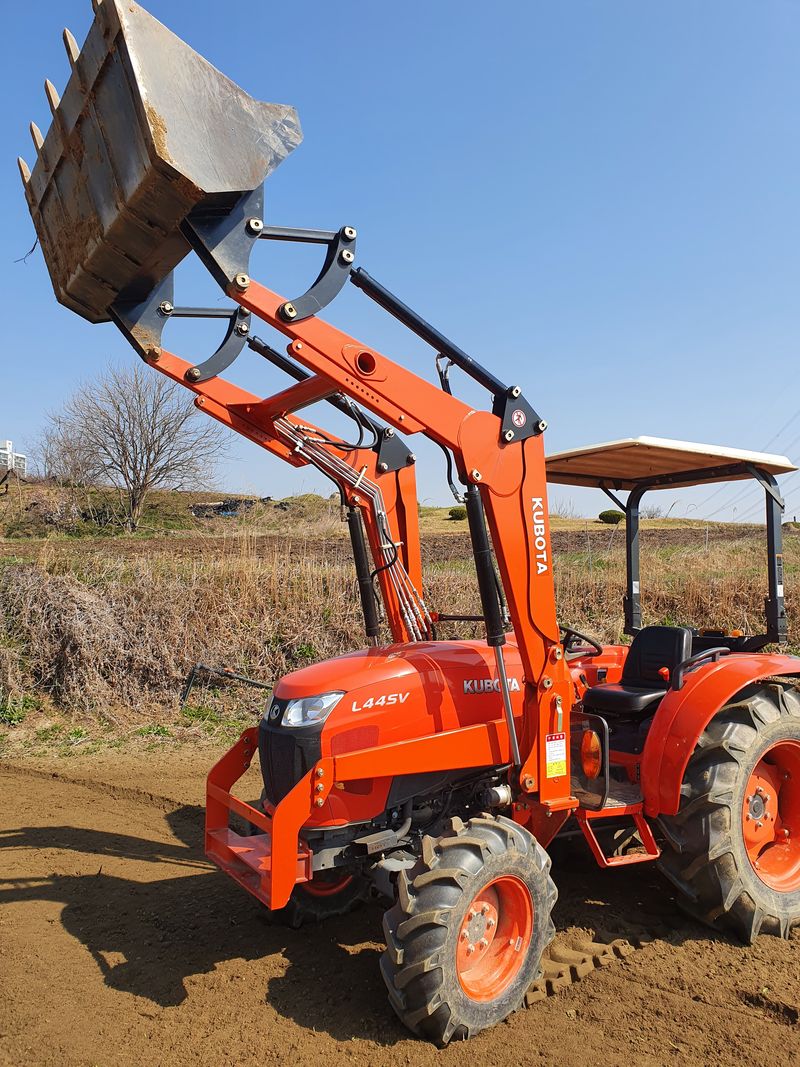 장터 상품 [구보다 트랙터] 썸네일