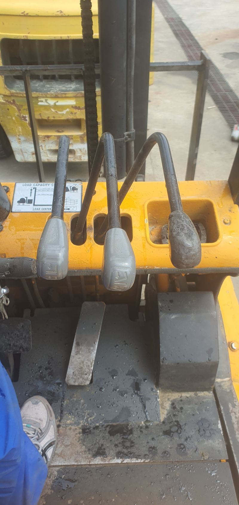 박진성님의 장터 판매 상품 [3톤 지게차 ] 첨부 사진