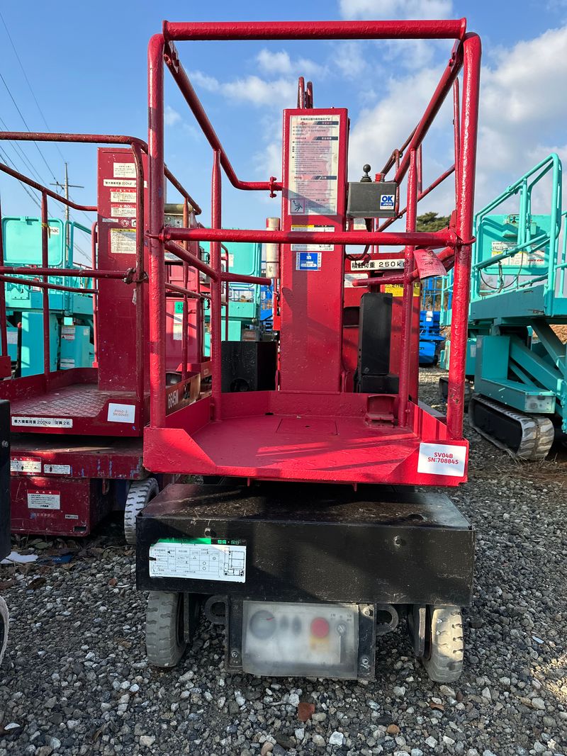 장터 상품 [6월경 수령가능한 가성비좋은 바퀴형 고소작업대 SV04B] 썸네일