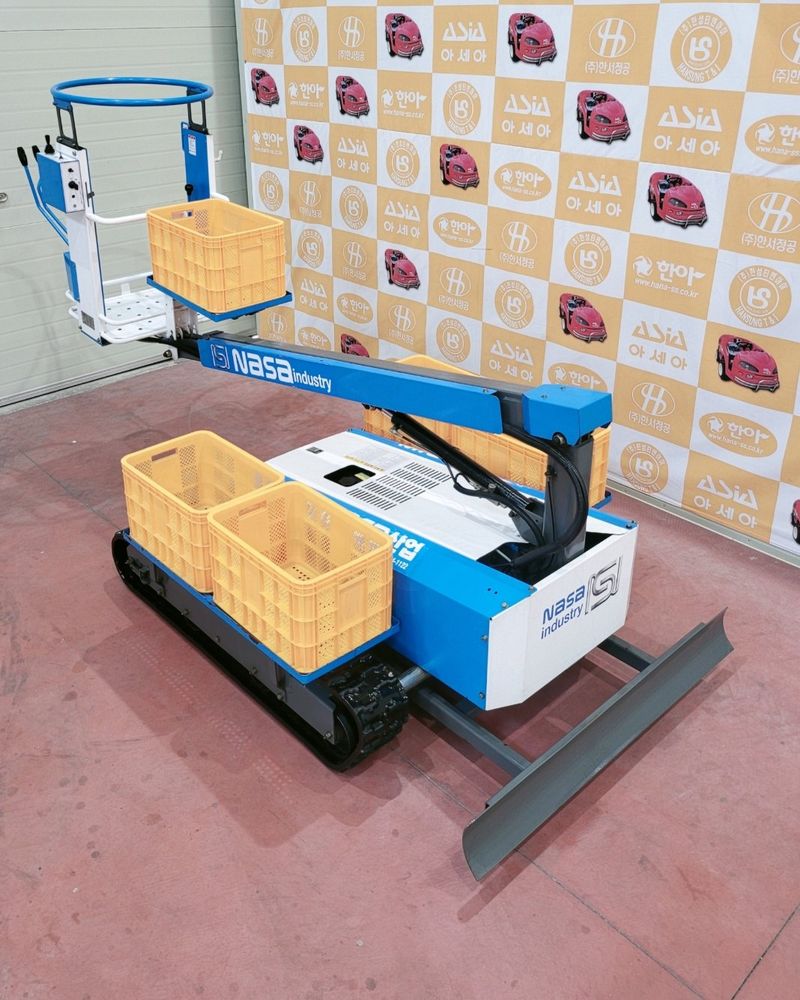 철이님의 장터 판매 상품 [나사 농업용 고소 작업차 [판매완료]] 첨부 사진