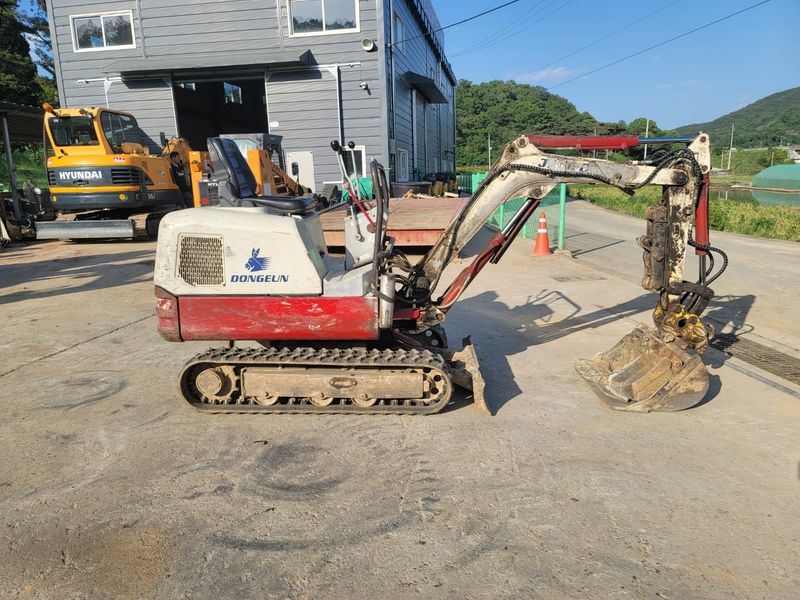중고굴삭기 김동윤님의 장터 판매 상품 [농장용 미니굴삭기 자코007 수동집게장착] 첨부 사진