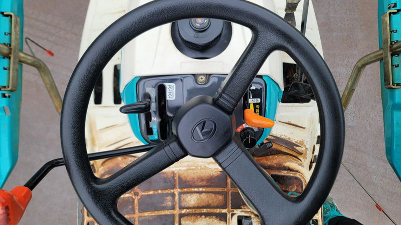 김환성님의 장터 판매 상품 [이앙기 구보다 4조식] 첨부 사진