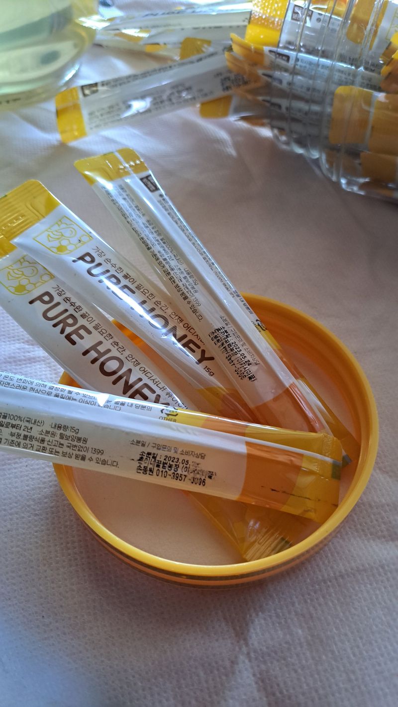 손동원님의 장터 판매 상품 [아카시아꿀 스틱 15g×50개] 첨부 사진