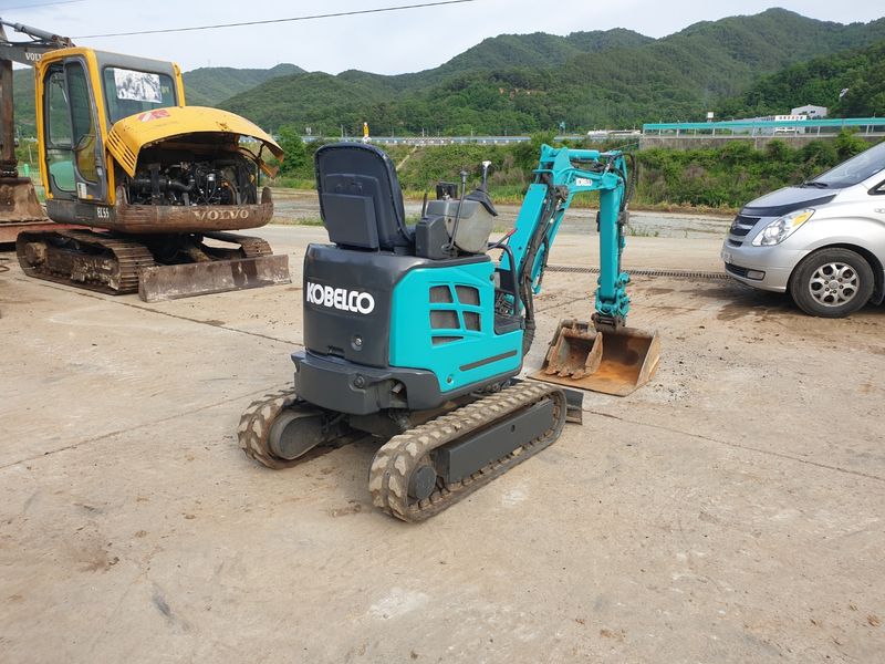 중고굴삭기 김동윤님의 장터 판매 상품 [농장용 중고미니굴삭기 코벨코SK10 옆레버] 첨부 사진