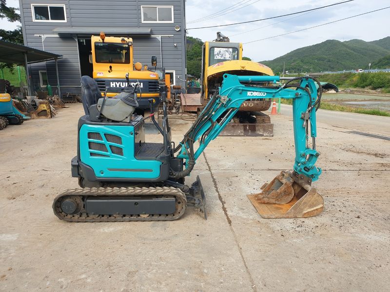 중고굴삭기 김동윤님의 장터 판매 상품 [농장용 중고미니굴삭기 코벨코SK10 옆레버] 첨부 사진