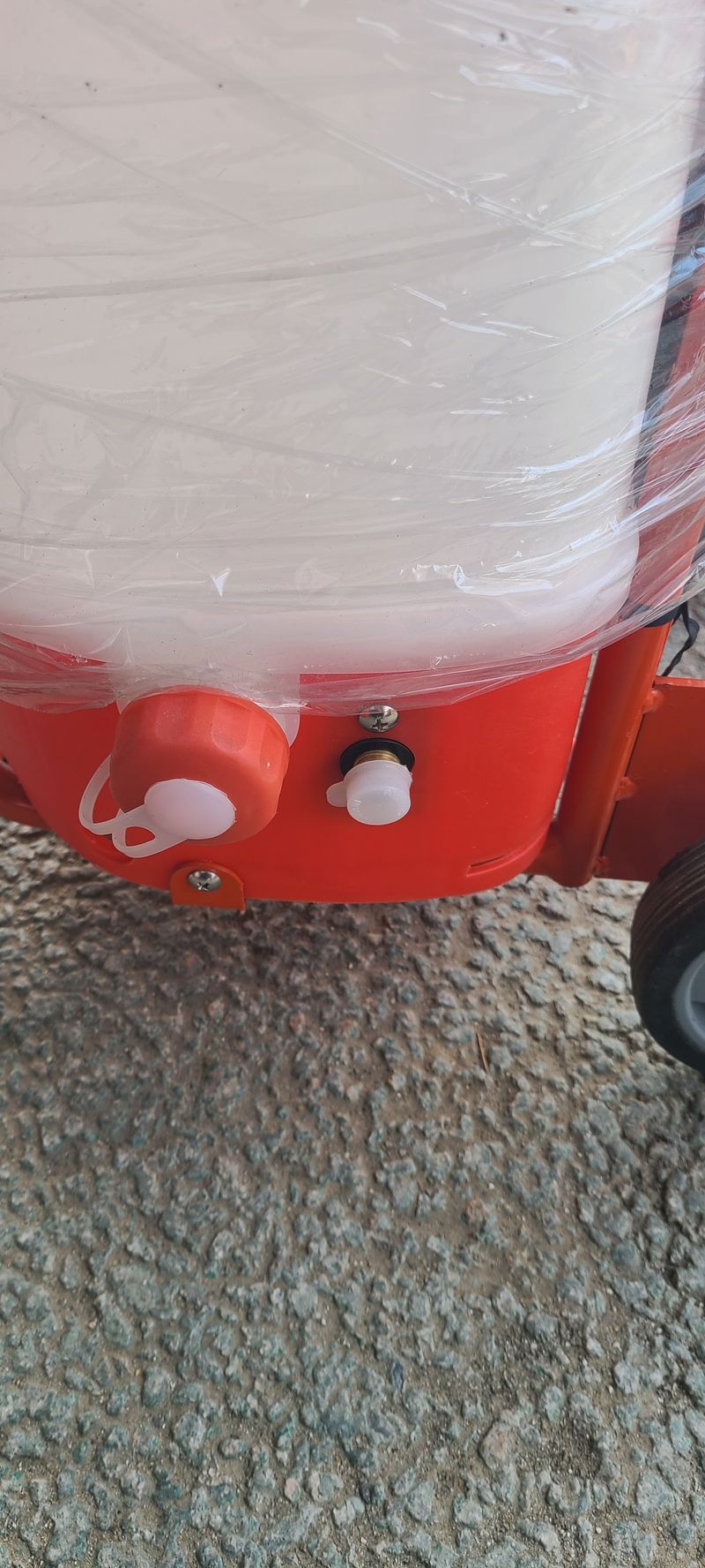 전순덕.동신유통님의 장터 판매 상품 [밀차식 40L 분무기] 첨부 사진