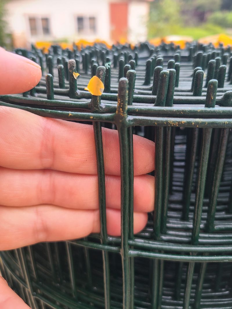 다이쏘(권자영)님의 장터 판매 상품 [단단한 울타리망 30M 롤] 첨부 사진