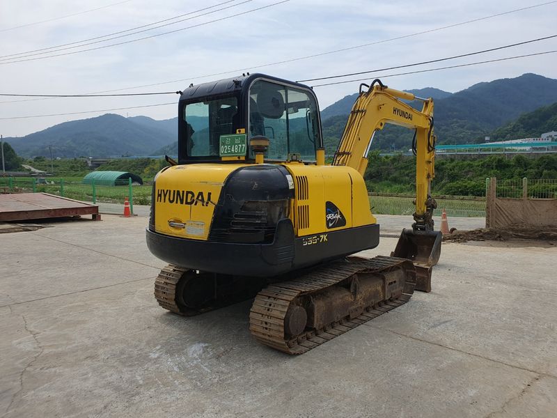 중고굴삭기 김동윤님의 장터 판매 상품 [부가세없는 농장용02 중고굴삭기 현대R555-7K] 첨부 사진