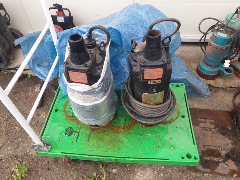 장터 상품 [수중펌프 3상.2마력. 신품급] 썸네일