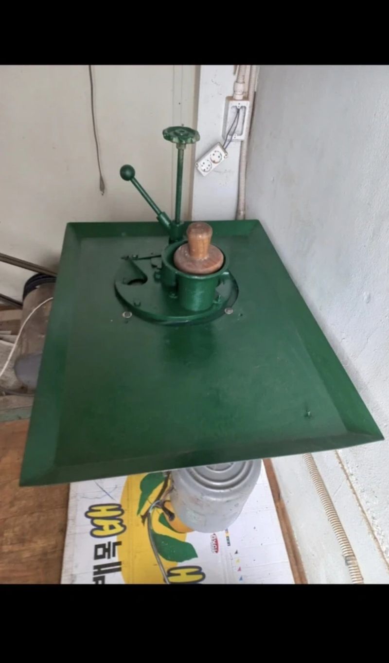 장터 상품 [원형 약초절단기 ( 판 매 완 료 )] 썸네일