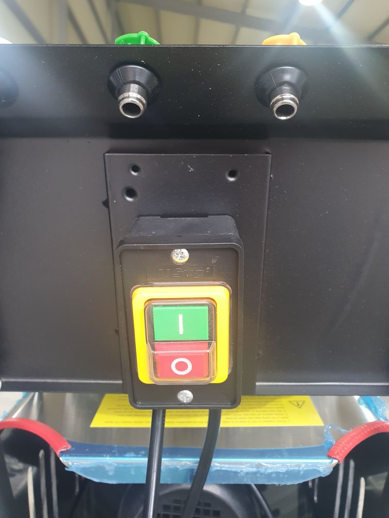 조영래님의 장터 판매 상품 [고압세척기] 첨부 사진