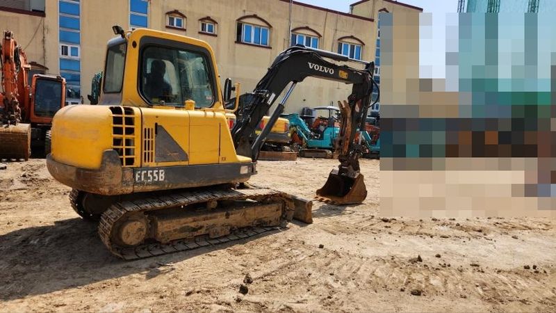 중고굴삭기 김동윤님의 장터 판매 상품 [농장용 02굴삭기 볼보EC55 딱다구리장착 ] 첨부 사진