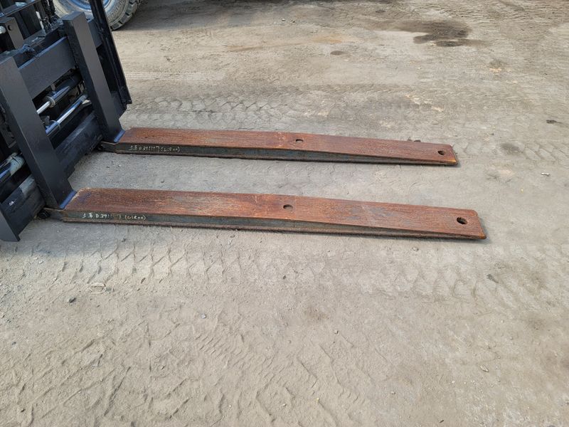 박진성님의 장터 판매 상품 [<판매완료> 3톤 지게차 자동발 2011년 에어컨] 첨부 사진