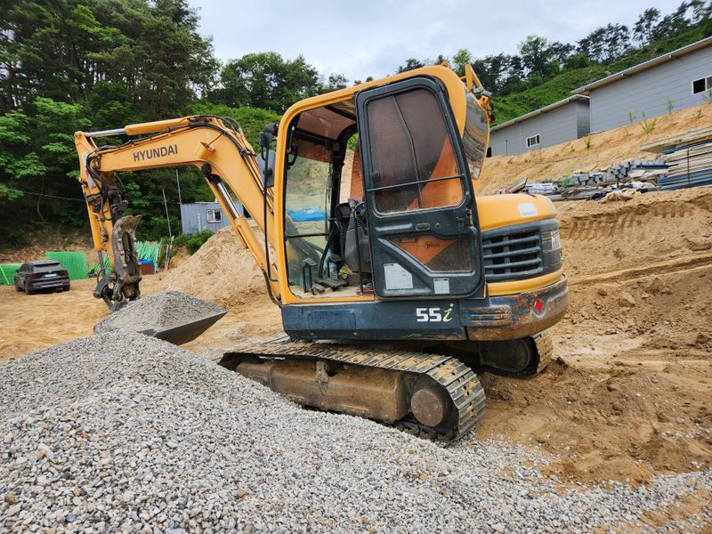 장터 상품 [현대02굴삭기] 썸네일