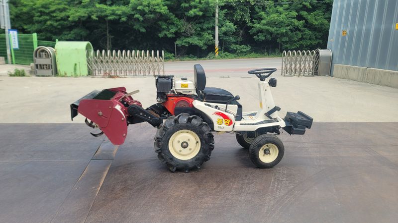 김환성님의 장터 판매 상품 [소형미니트랙터 동양TR13] 첨부 사진