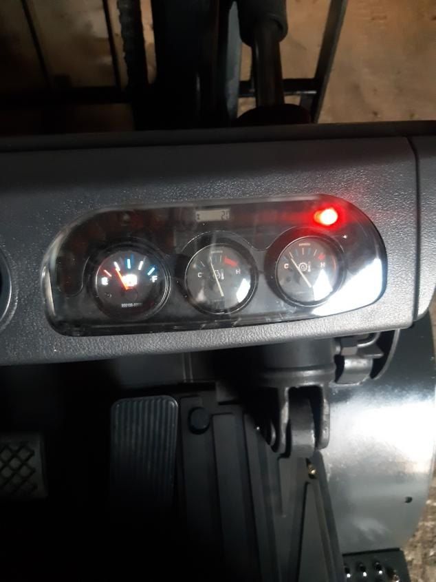 이재창님의 장터 판매 상품 [두삿 2.5톤 지게차] 첨부 사진