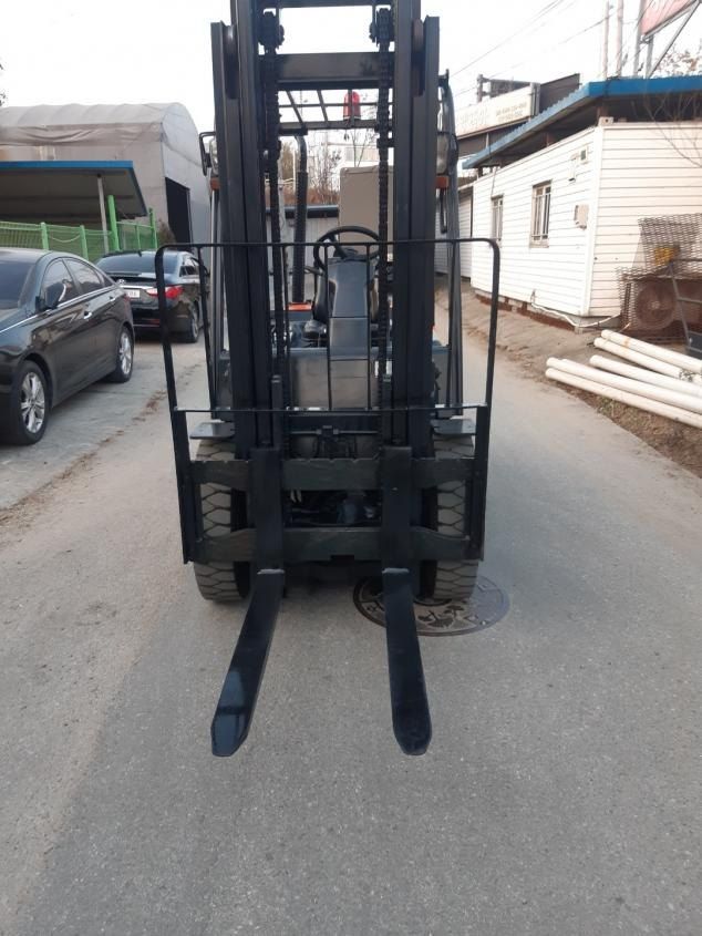 이재창님의 장터 판매 상품 [두삿 2.5톤 지게차] 첨부 사진