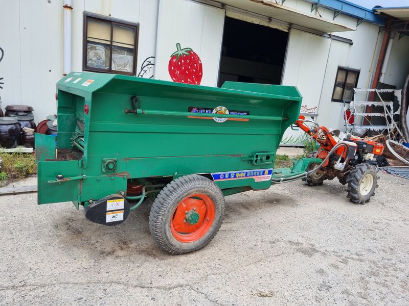 대박님의 장터 판매 상품 [경운기(퇴비살포기)] 첨부 사진