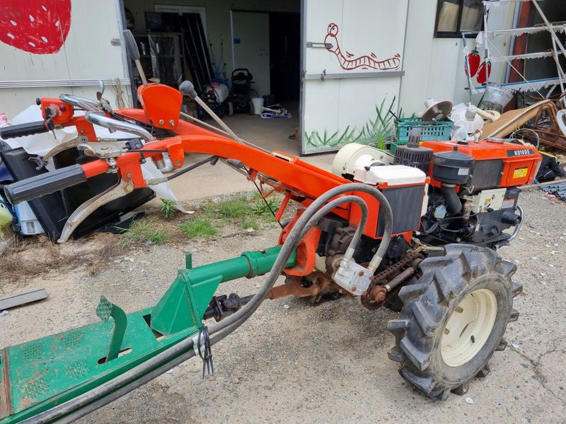 대박님의 장터 판매 상품 [경운기(퇴비살포기)] 첨부 사진