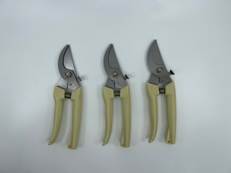 정대성님의 장터 판매 상품 [원예용 전지가위] 첨부 사진