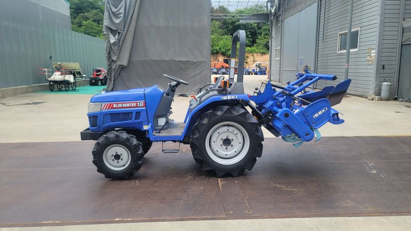 김환성님의 장터 판매 상품 [소형미니트렉터 ISEKI TH18 (18마력)] 첨부 사진