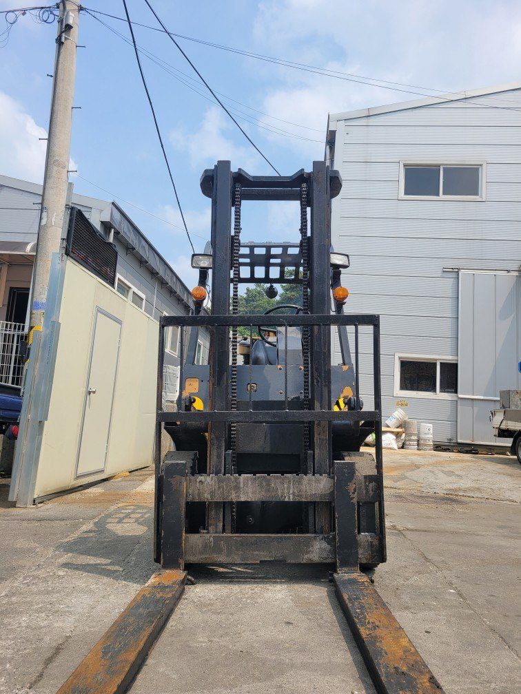 한효진님의 장터 판매 상품 [ 현대 PF 2.5톤 디젤지게차] 첨부 사진