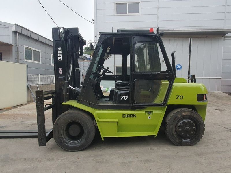 한효진님의 장터 판매 상품 [중고지게차 클라크 7톤 디젤지게차 풀옵션] 첨부 사진