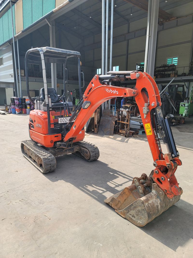 장터 상품 [<판매완료> 구보다 017 미니굴삭기 2018년] 썸네일