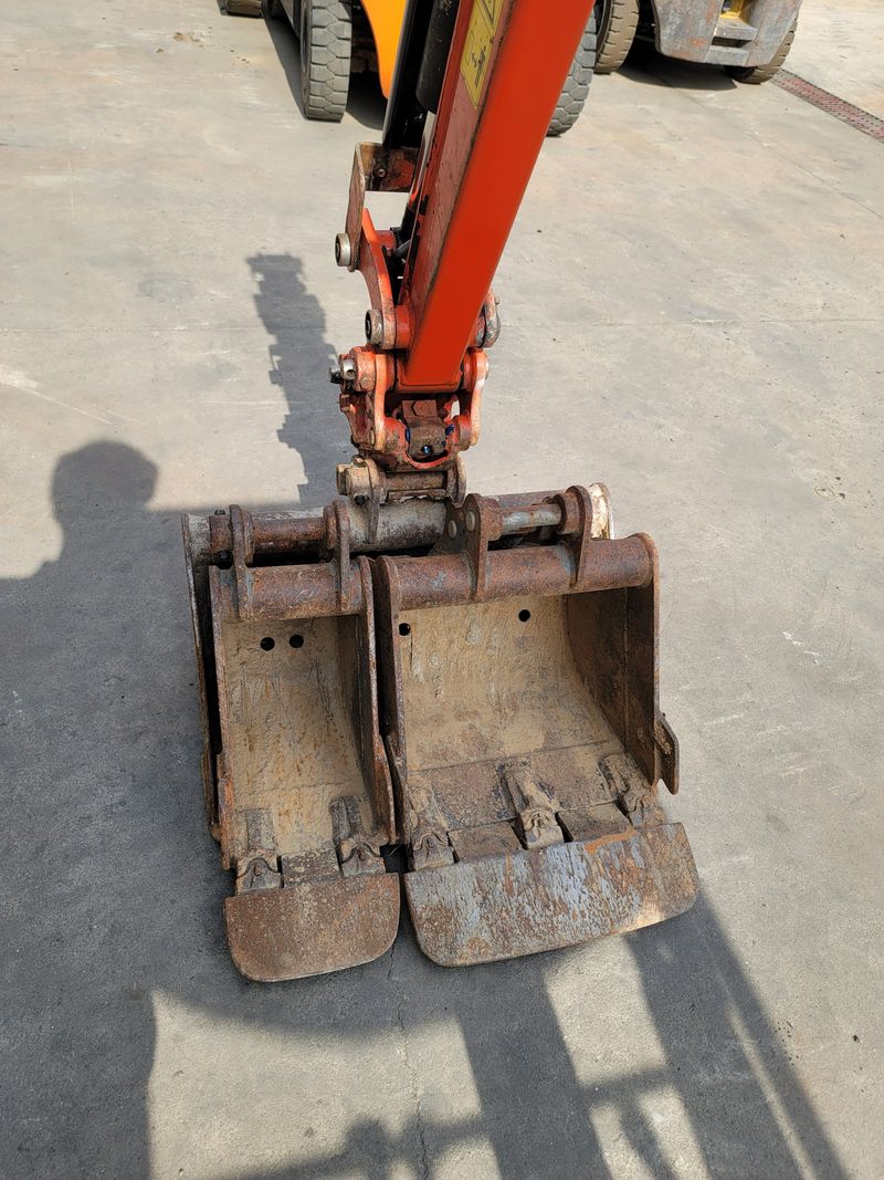 박진성님의 장터 판매 상품 [<판매완료> 구보다 017 미니굴삭기 2018년] 첨부 사진