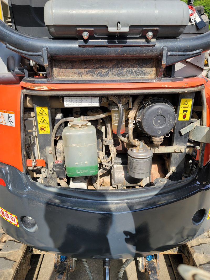 박진성님의 장터 판매 상품 [<판매완료> 구보다 017 미니굴삭기 2018년] 첨부 사진