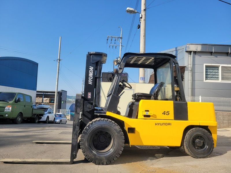 한효진님의 장터 판매 상품 [현대 PF 4.5톤 디젤지게차] 첨부 사진