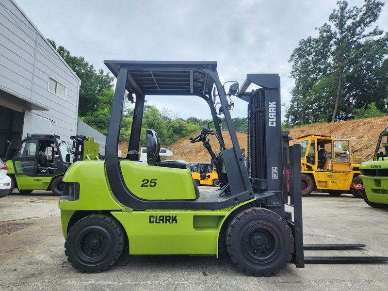 한효진님의 장터 판매 상품 [클라크 2.5톤 디젤지게차] 첨부 사진