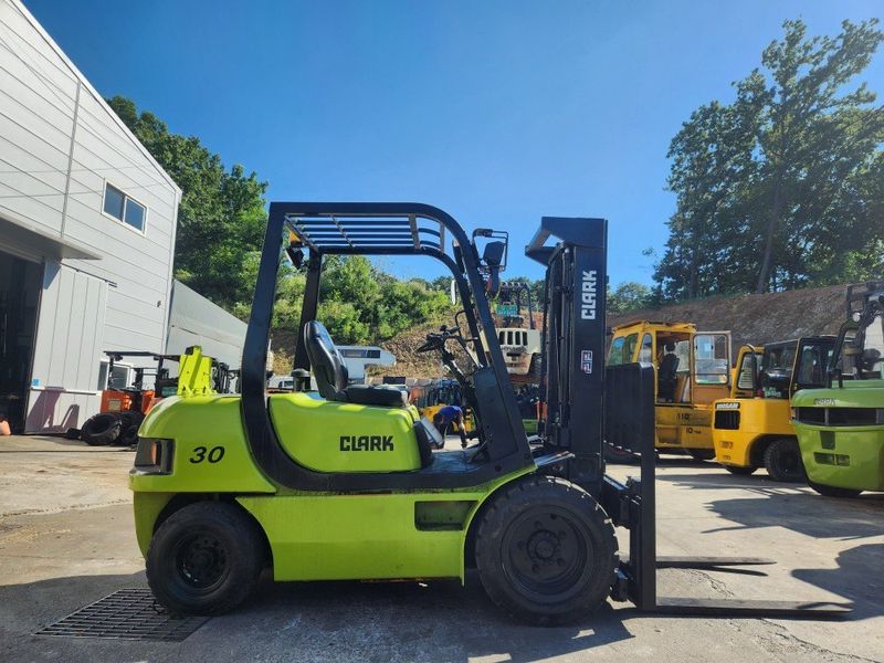 한효진님의 장터 판매 상품 [클라크 3톤 디젤지게차/ 싸이드쉬프트] 첨부 사진